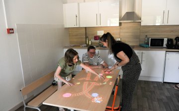 La TOVER TAFEL : un nouvel outil au service des enfants accompagnés
