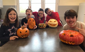 Les enfants du DITEP préparent Halloween