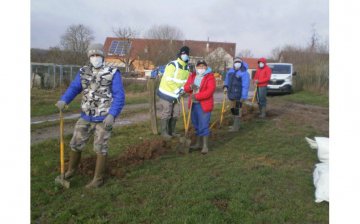 L'IMPro de Morhange à Givrycourt pour planter des haies et des arbres