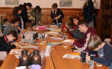 Les jeunes du DITEP préparent leur premier marché de Noël