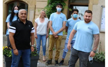 Quand les jeunes passent d’aidés à aidants