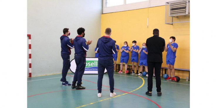 Trois basketteurs pros des Canonniers de Metz à l'IMPro de Morhange