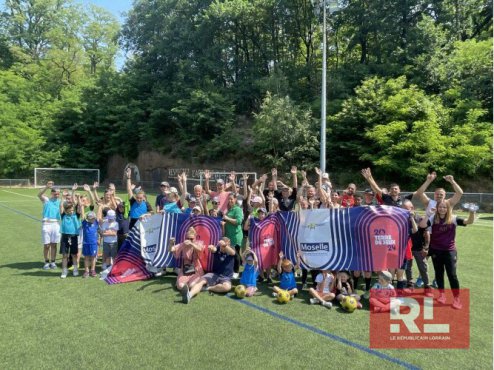 Le FC Hochwald a lancé la troisième édition d’une journée réservée aux enfants placés en famille d’accueil et par la protection de l’enfance.  Photo Michel Levillain